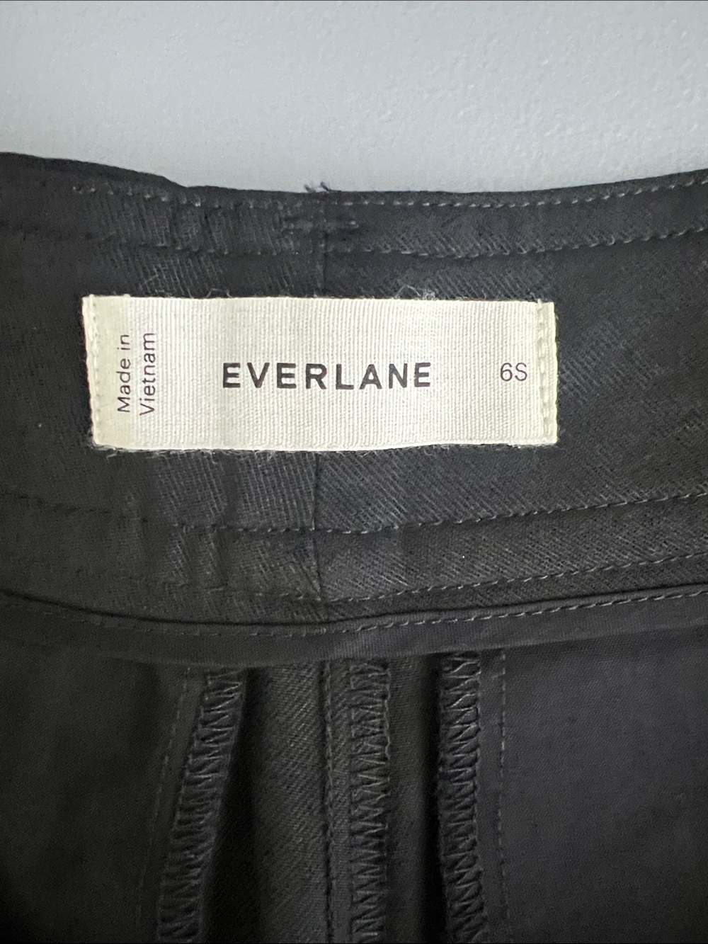 New Everlane THE DRAPER PLEATED PANT IN BUTTERSMOOTH Black Size 6S - Picture 7 of 13